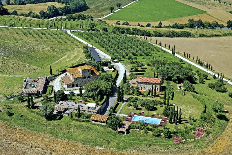 ca. 16 km nach Volterra